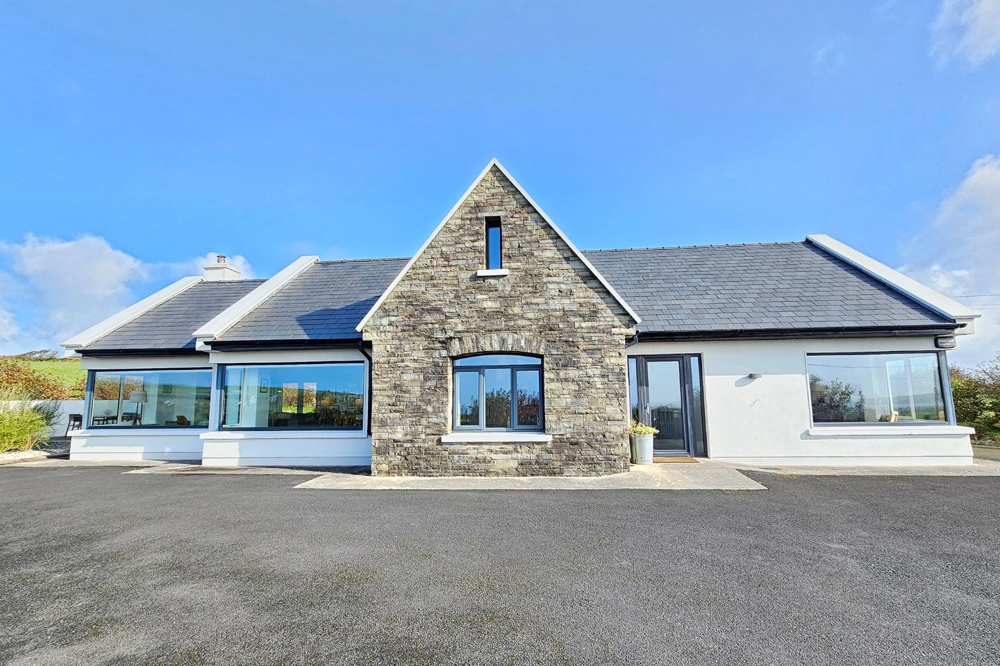 Ballyvislane, Liscannor, Co. Clare, V95RF68 is for sale on Daft.ie