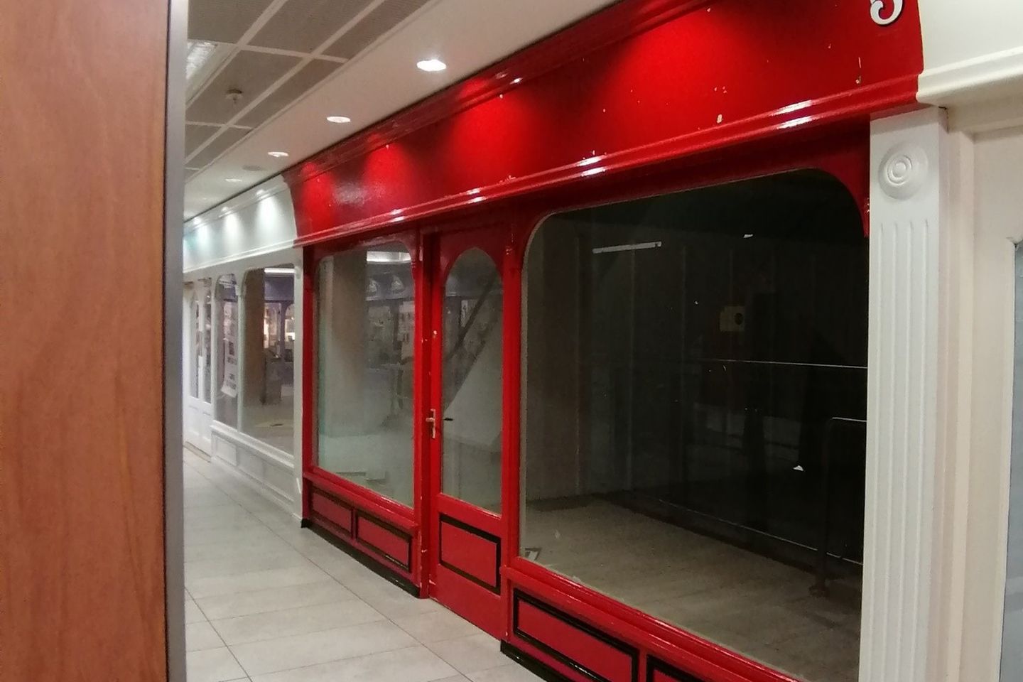 Unit 5, Level 1, Corbett Court Shopping Centre, Williamsgate Street, Galway City Centre