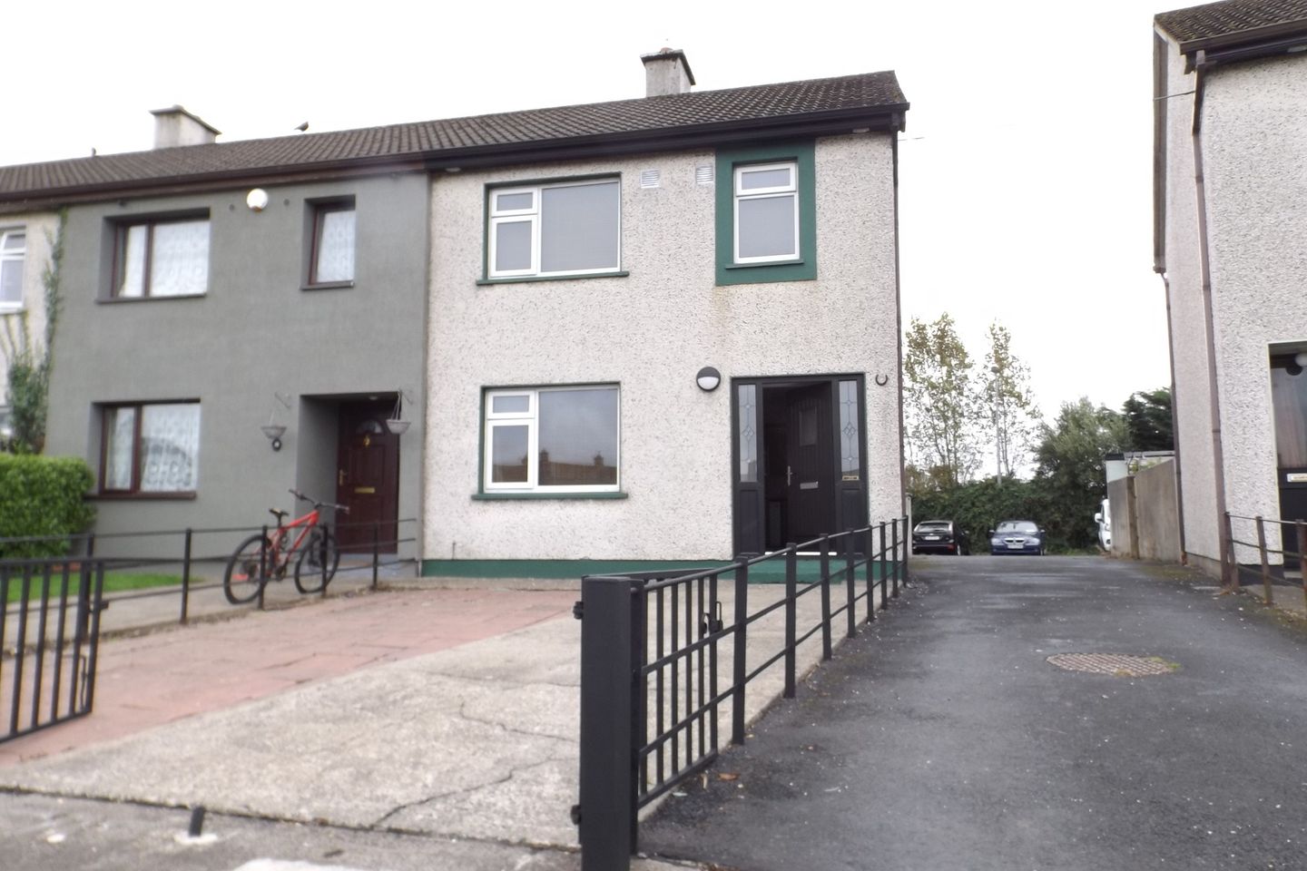 37 Inis Ealga, Shannon, Co. Clare is for sale on Daft.ie