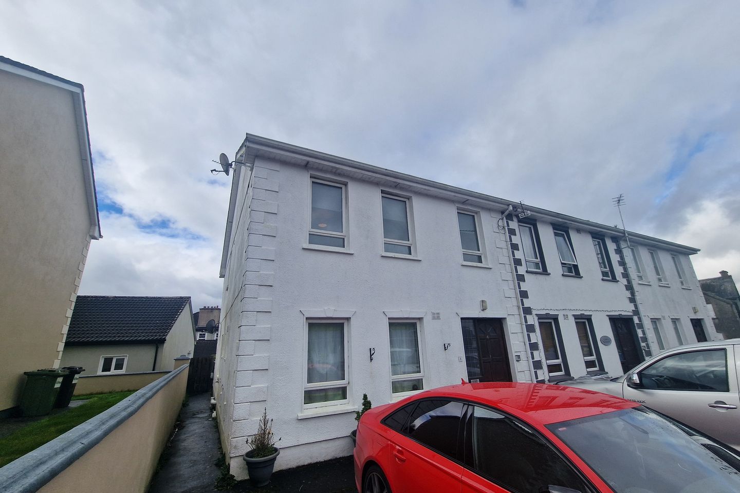 Apartment 4, Castle Apartments, Castlerea, Co. F45R528 is