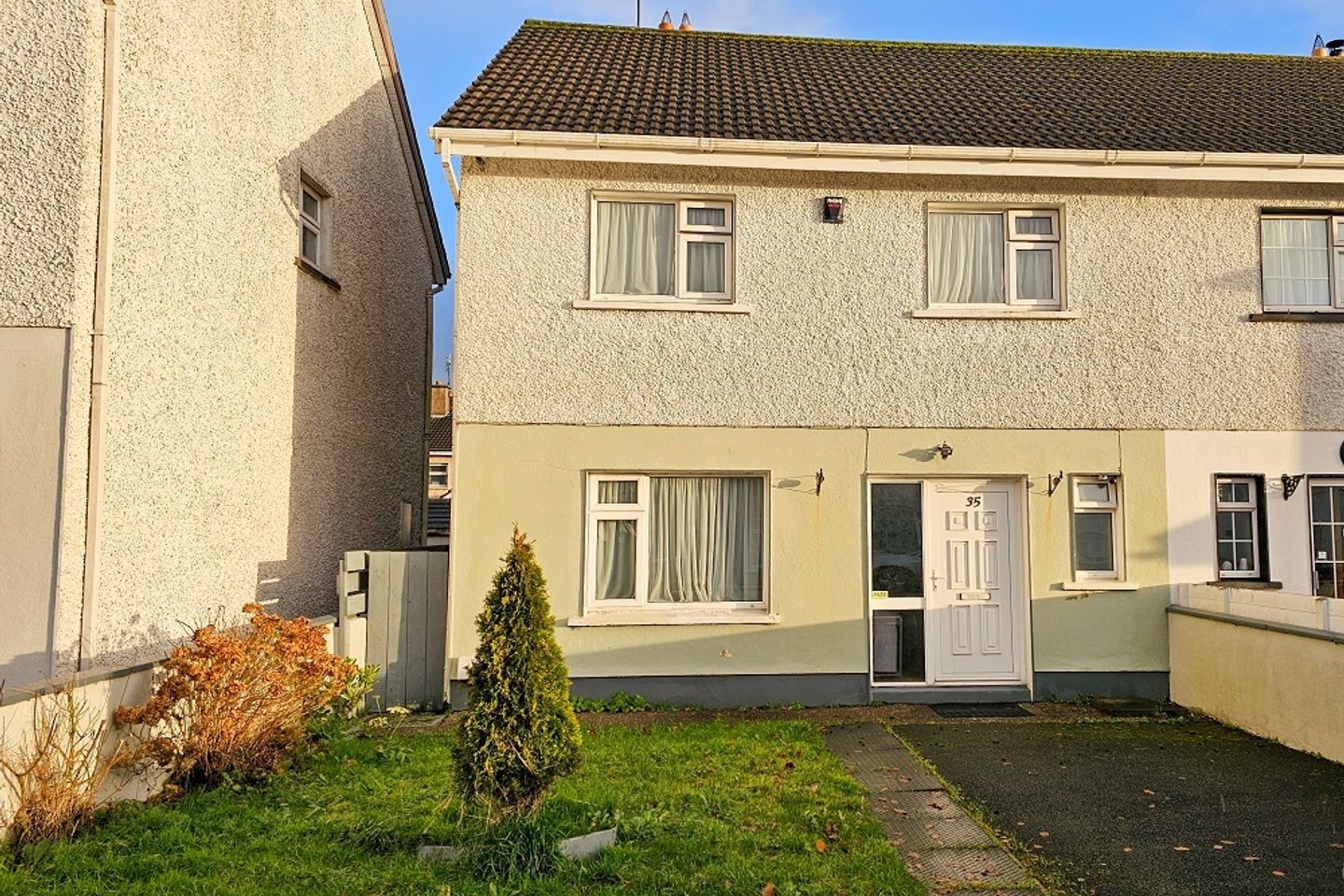 35 Chestnut Grove, Castlebar, Co. Mayo, F23Y628 is for sale on Daft.ie