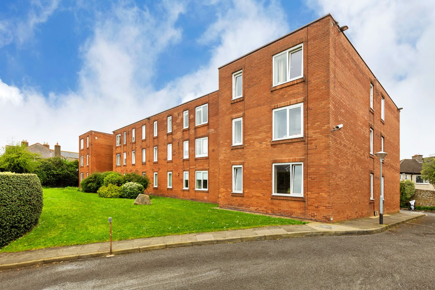 27 Corrig House, Corrig Avenue, Dun Laoghaire, Co. Dublin, A96AE64 is