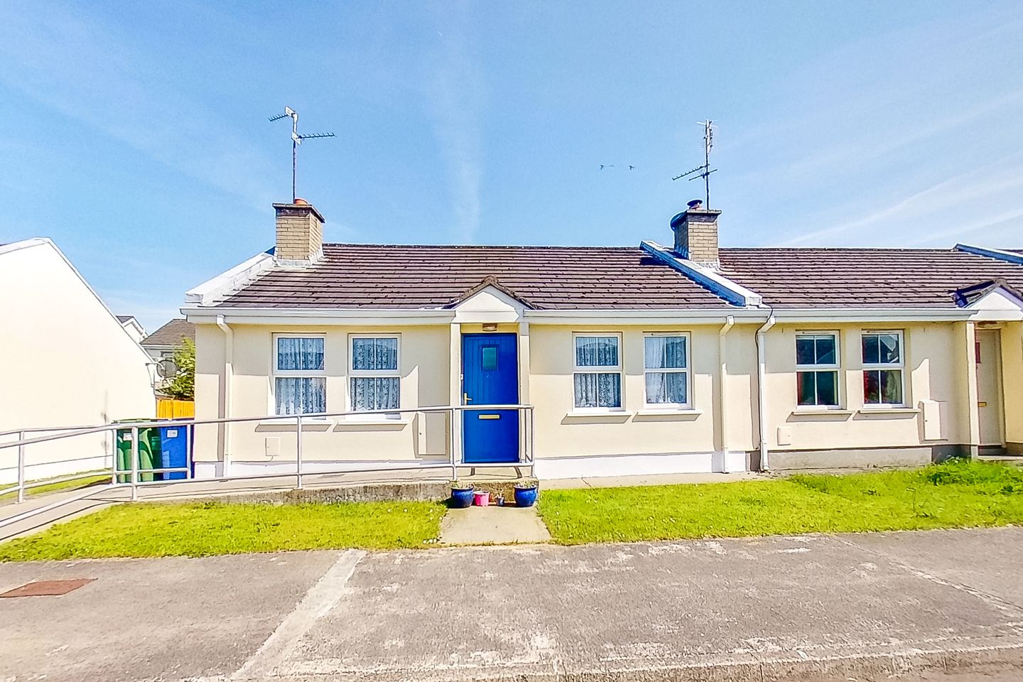 20 Church Manor, Church Road, Ballina, Co. Mayo, F26X8Y0 is for sale on
