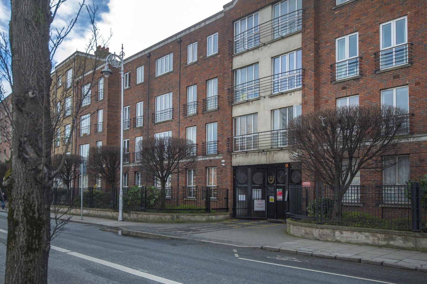 Apartment 47 Joyce House East, Viking Harbour Apartments, Usher's