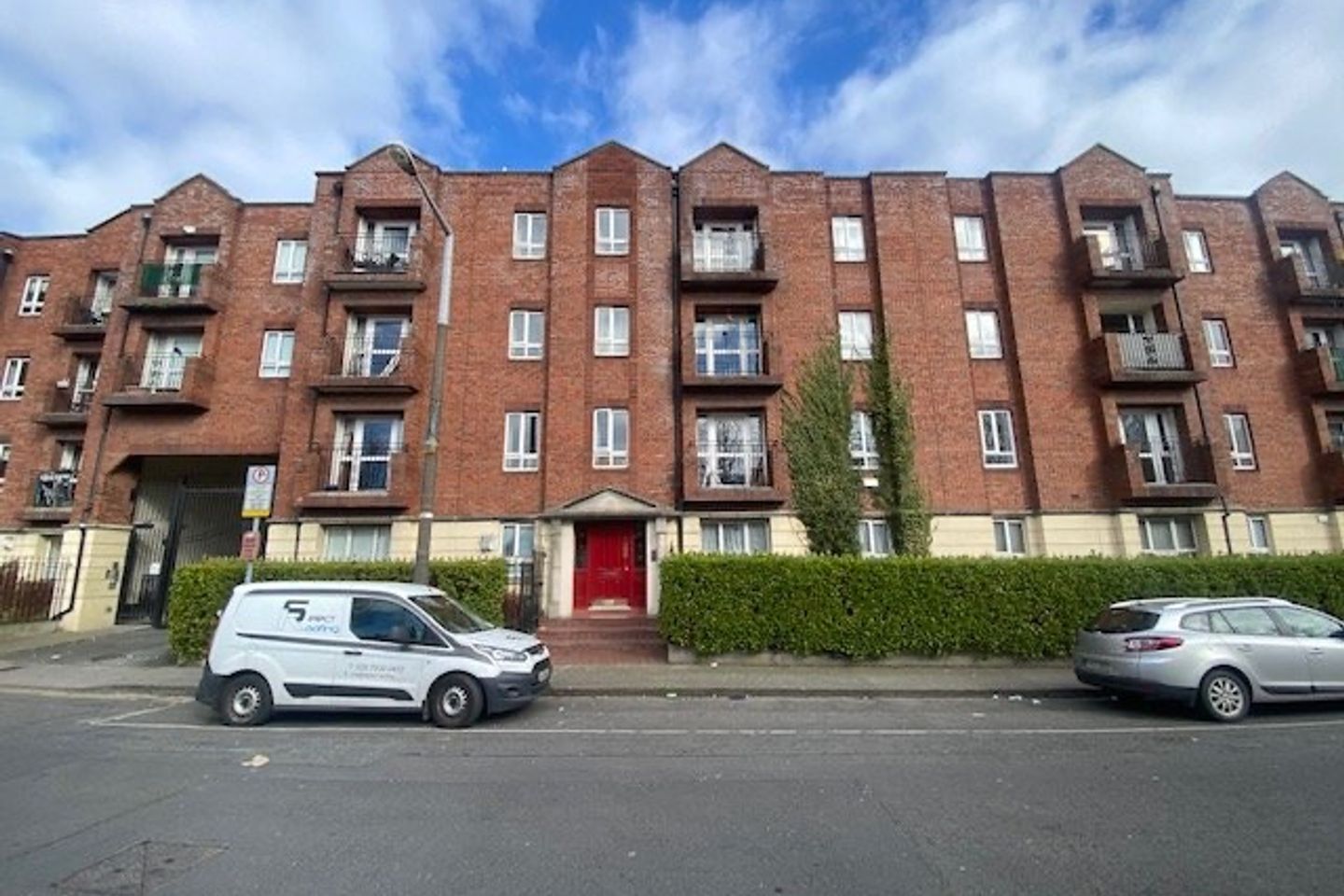 Trinity Square Townsend Street, Dublin 2