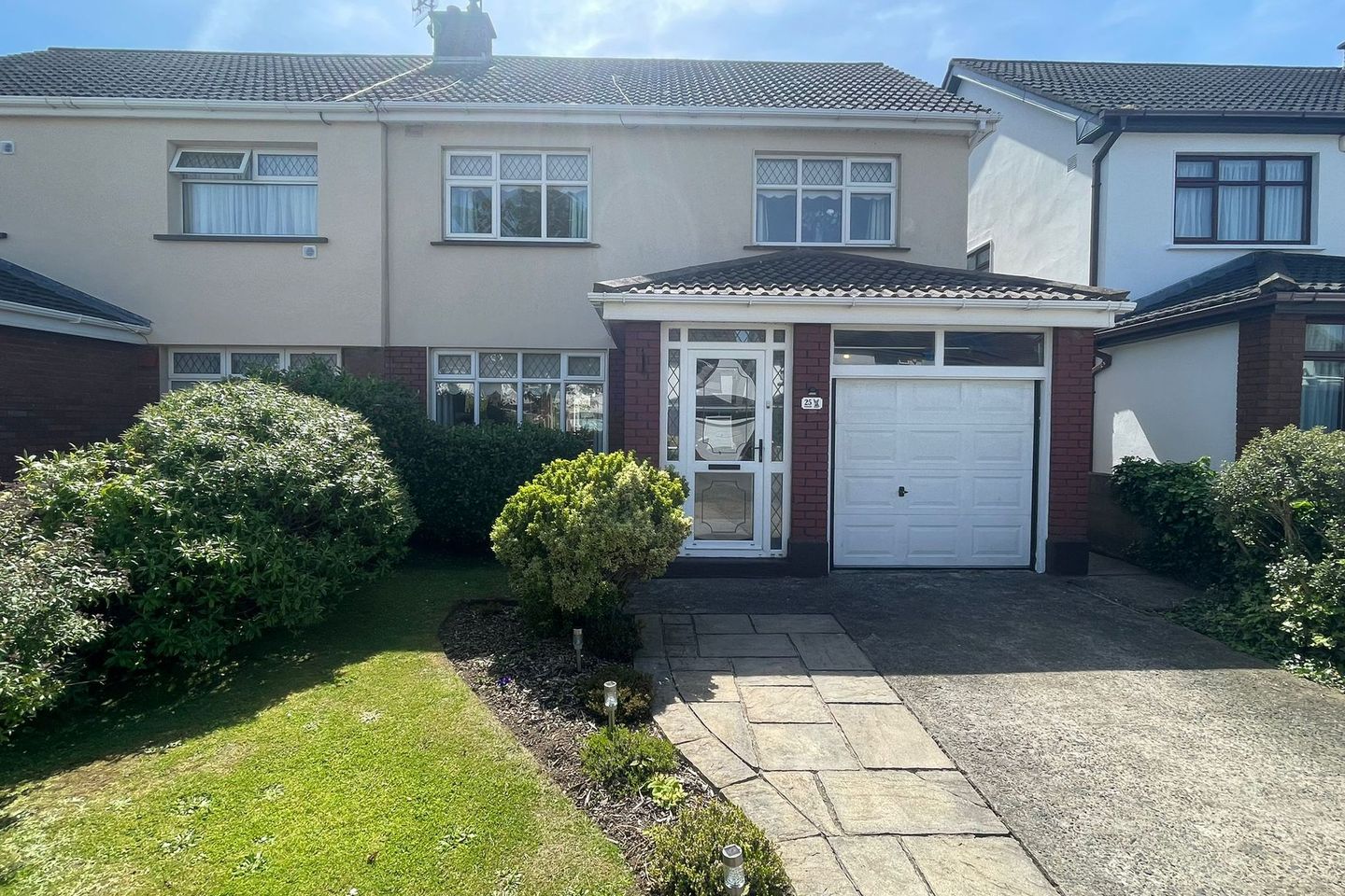 25 Brookside, Bettystown, Co. Meath, A92XK63 is for sale on Daft.ie