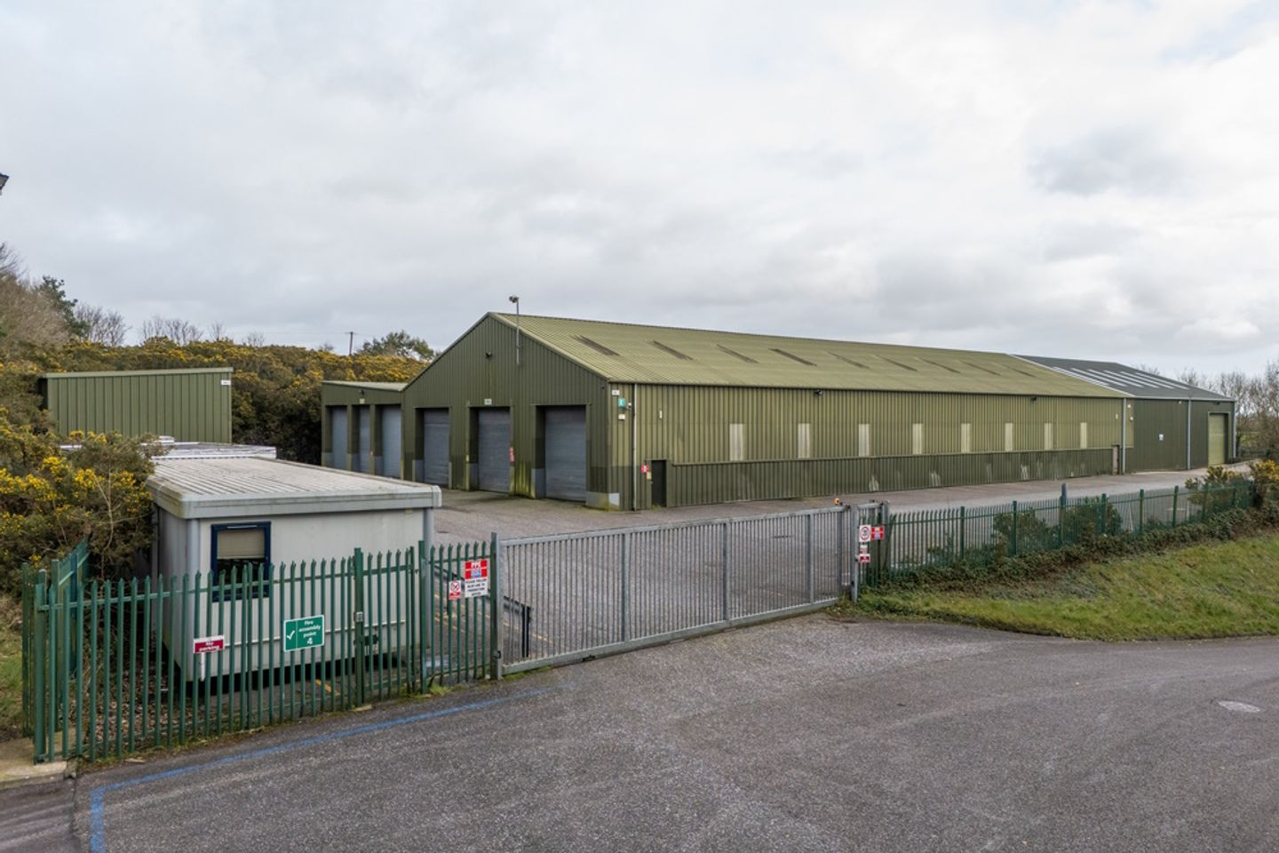 Commercial property for rent in Warehouse at Templemichael, White's