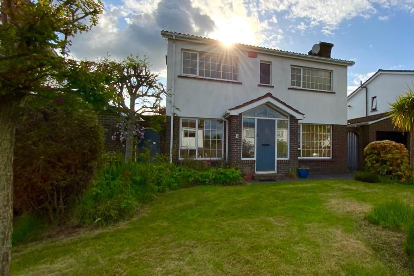 5 Willow Grove, Carrickmacross Road, Dundalk, Co. Louth, A91V2F7 is for