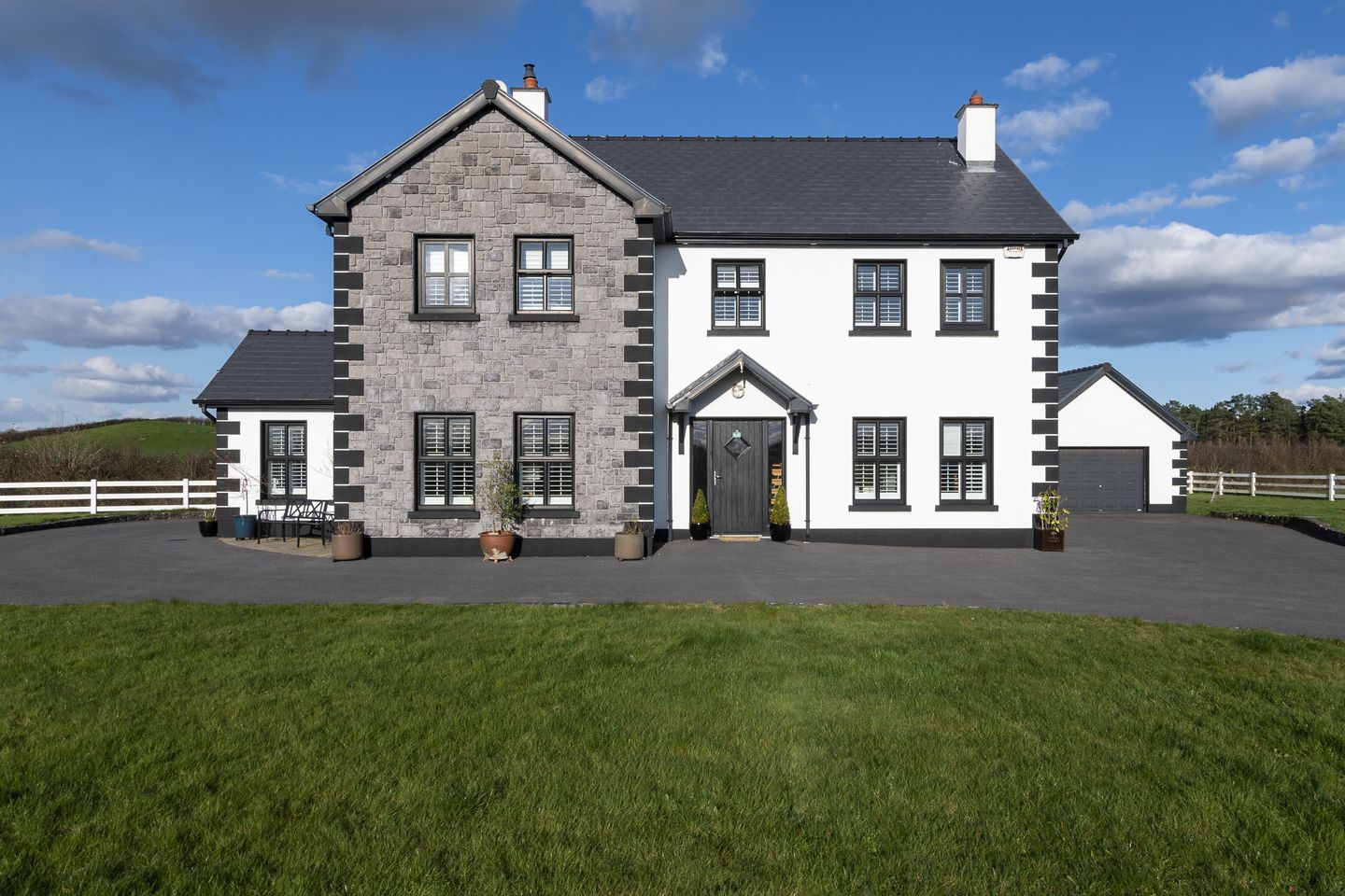Killachunna, Killimor, Ballinasloe, Co. Galway, H53FW35 is for sale on