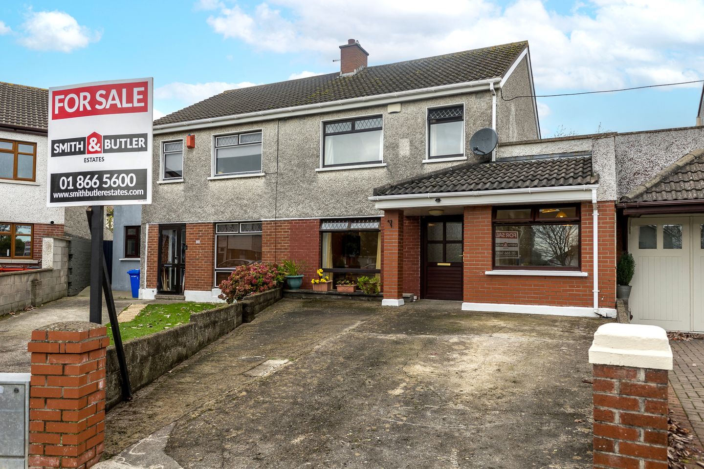 27 Thornville Park, Kilbarrack, Kilbarrack, Dublin 5, D05V044 is for