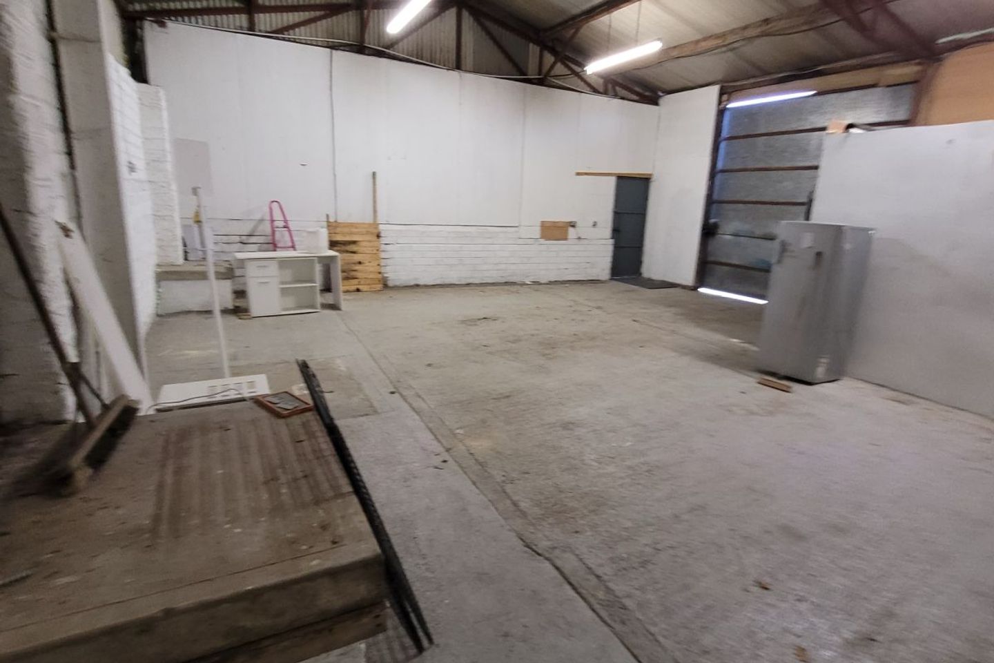 Commercial property for rent in slane Road n51, Navan, Co. Meath