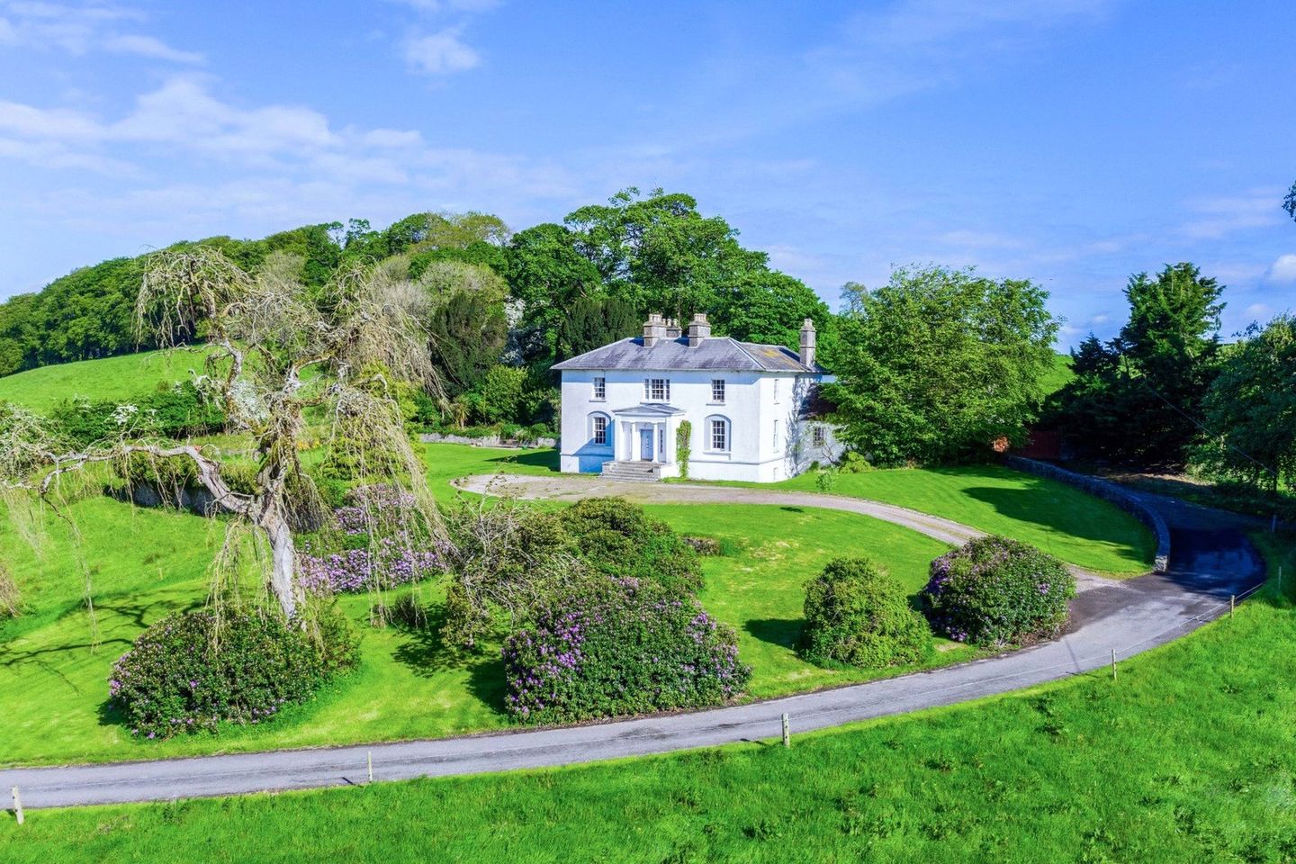 Glynch House & Lands, (The Entire), Approx. 33.02 Ha (81.62 Acres