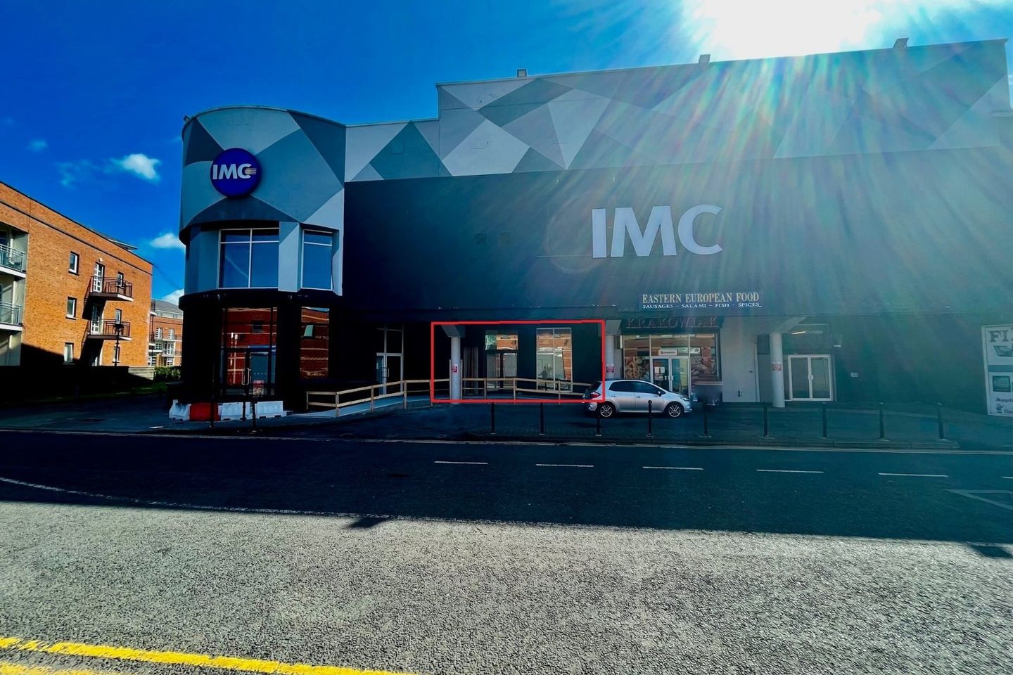 Commercial property for rent in Unit 2, Unit 2, Carroll Village, Long