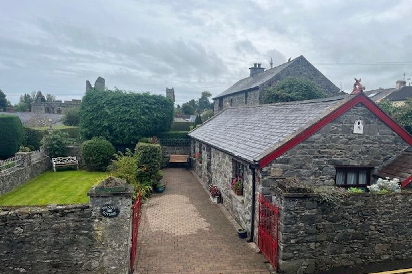 Trinity Cottage, Old Church Road, Carlingford, Carlingford, Co. Louth, A91TF82