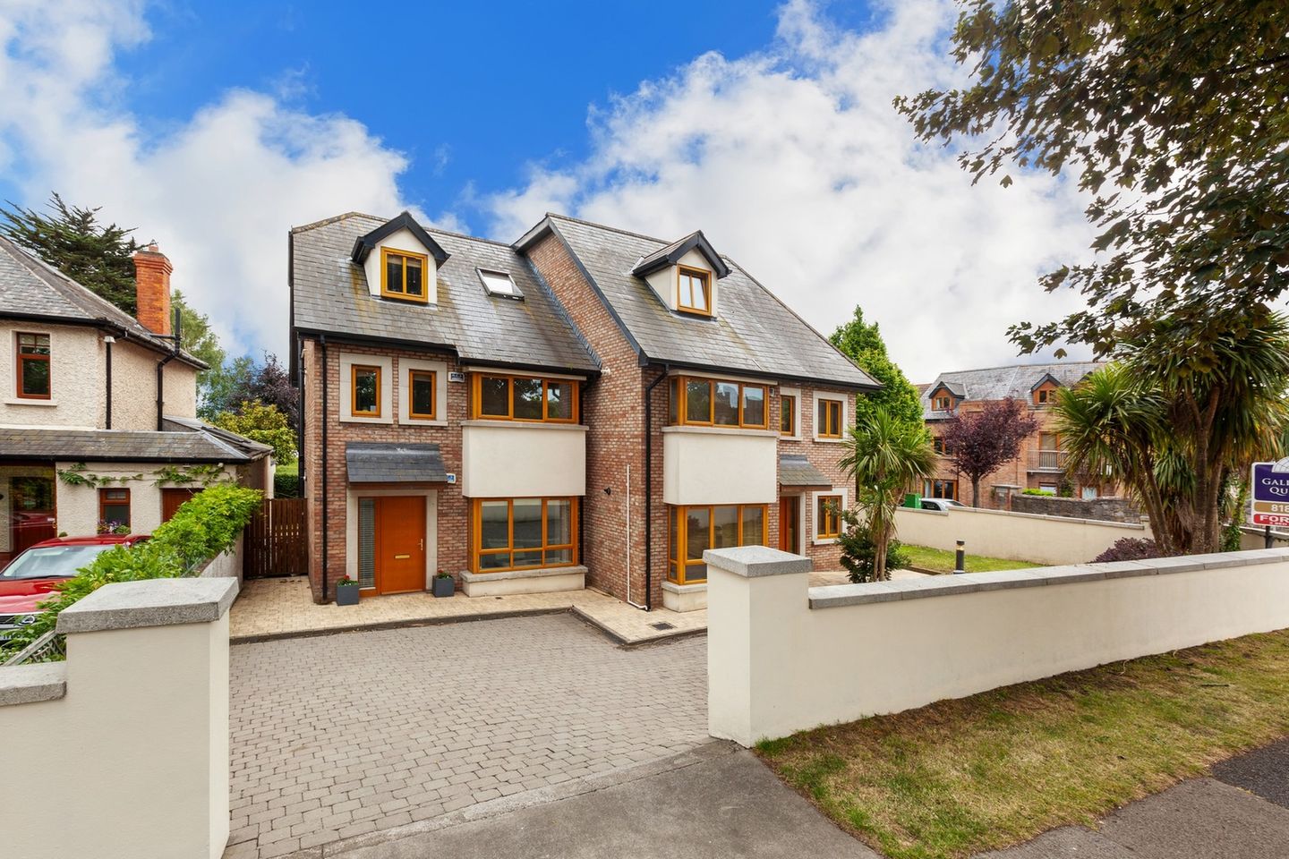 1 Askilawn, Kincora Road, Clontarf, Dublin 3, D03XT61 is for sale on