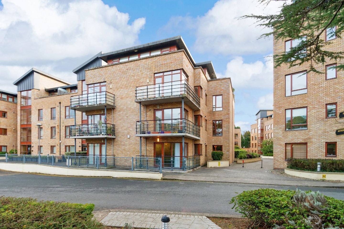 179 De Bret House, Loreto Abbey, Rathfarnham, Dublin 14, D14AF51 is for