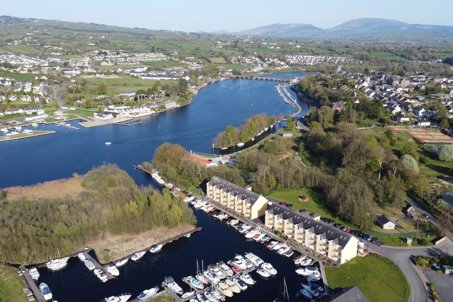 Apartment 6, Block D, Harbour Village, Killaloe, L, Ballina, Co. Tipperary
