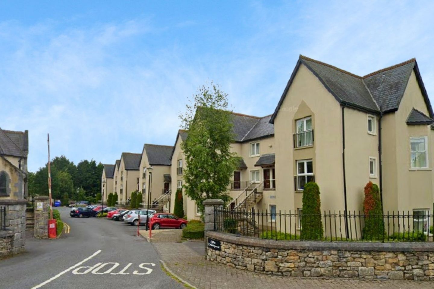 1 Clarissa, The Court Yard, Newtownforbes, Co. Longford, N39RA35 is for