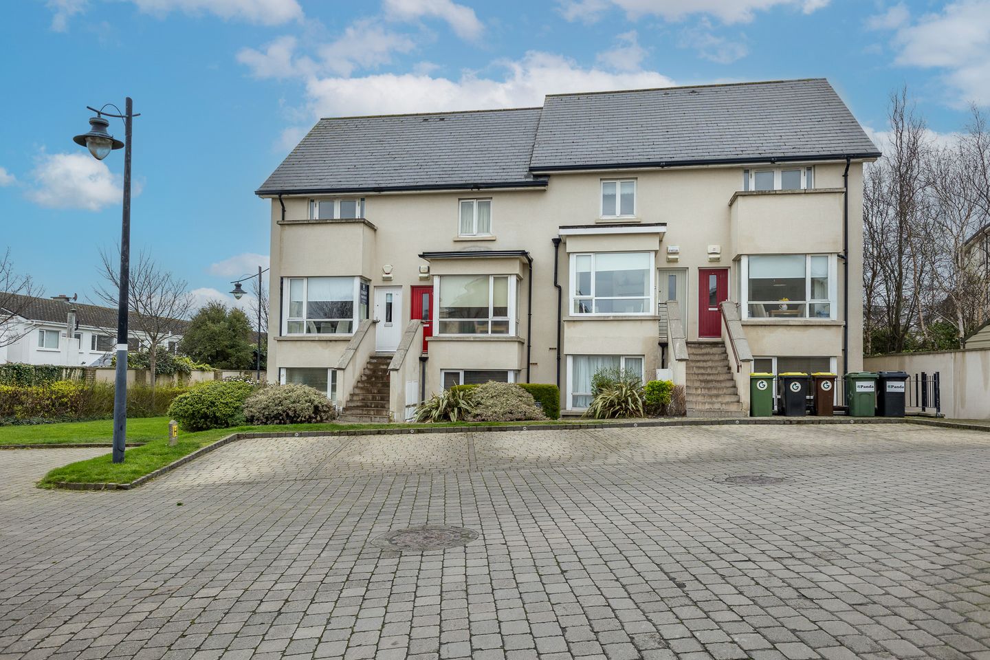 64 The Crescent, Robswall, Malahide, Co. Dublin, K36TX03