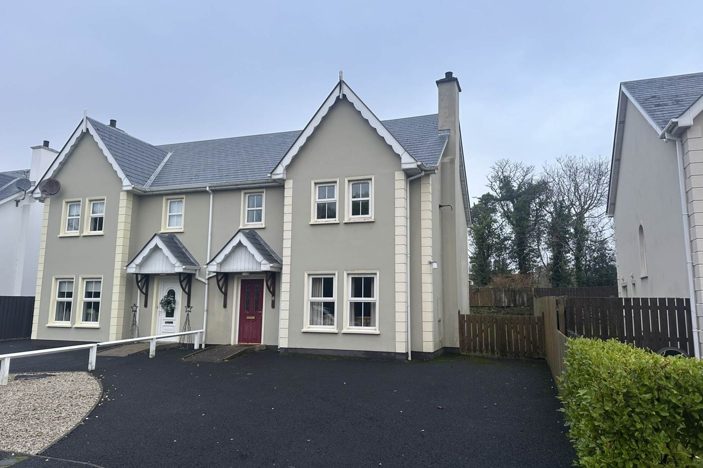 10 NEW PARK GARDENS, MOVILLE, Co. Donegal, F93D6K0