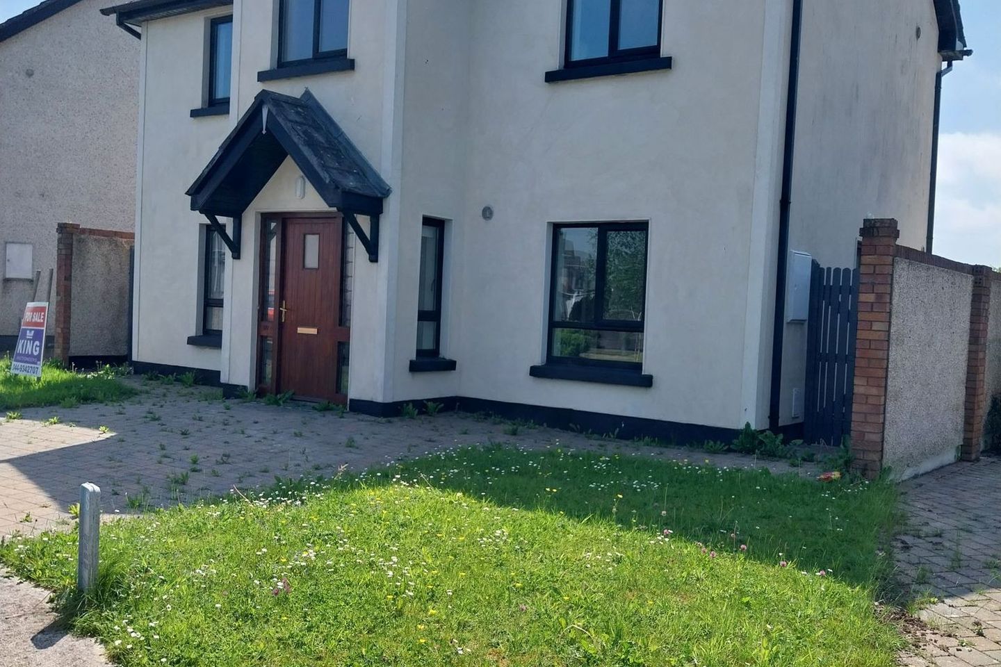 30 Castle View Court, Delvin, Delvin, Co. Westmeath, N91K104 is for