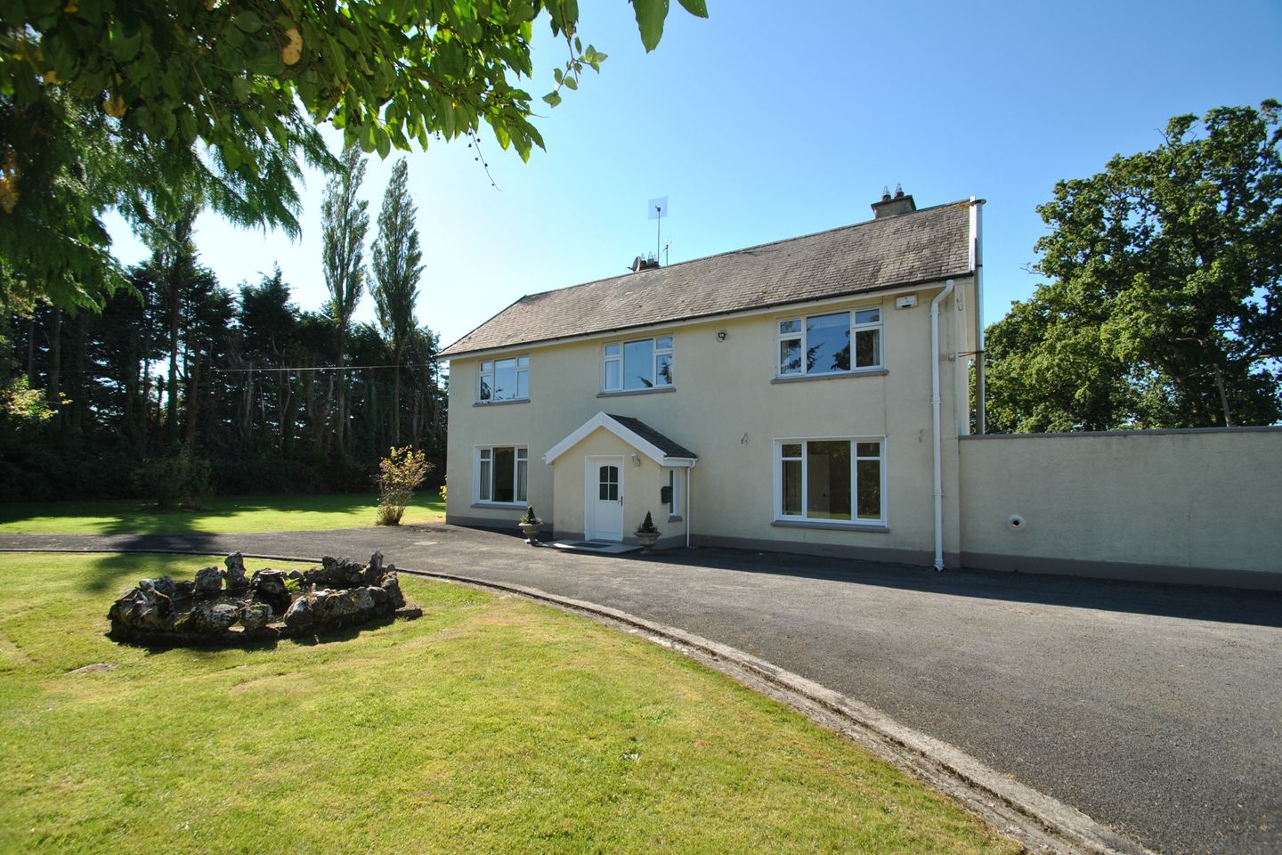 Cúl Dara, Dovegrove, Birr, Co. Offaly, R42C523