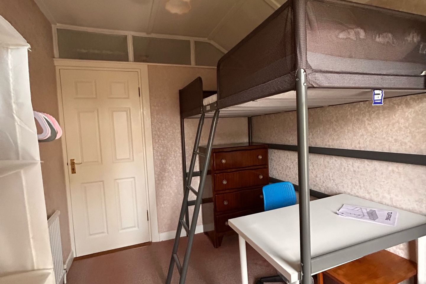 St Aidan Park Avenue, Marino Dublin 3 (x1 male), Marino, Dublin 3