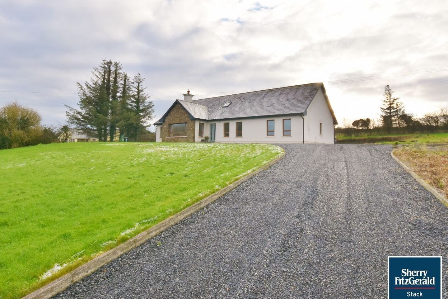 Ballygarret, Duagh, Listowel, Co Kerry, V31DT04 is for sale on Daft.ie