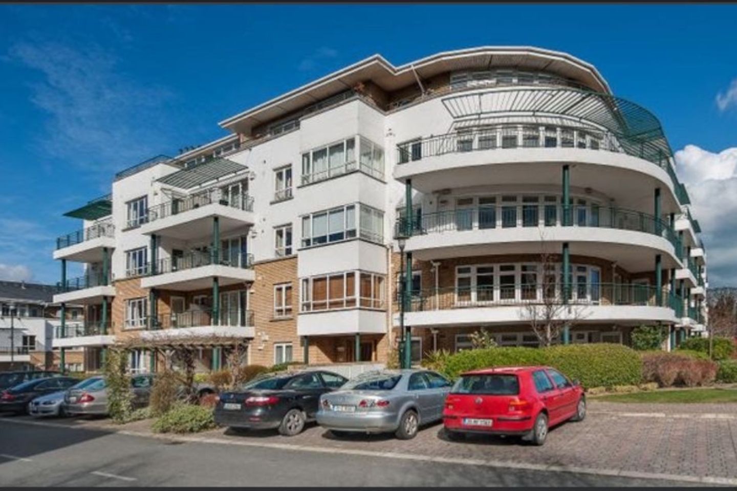 Seamount Apartments Blackrock , Booterstown, Co. Dublin