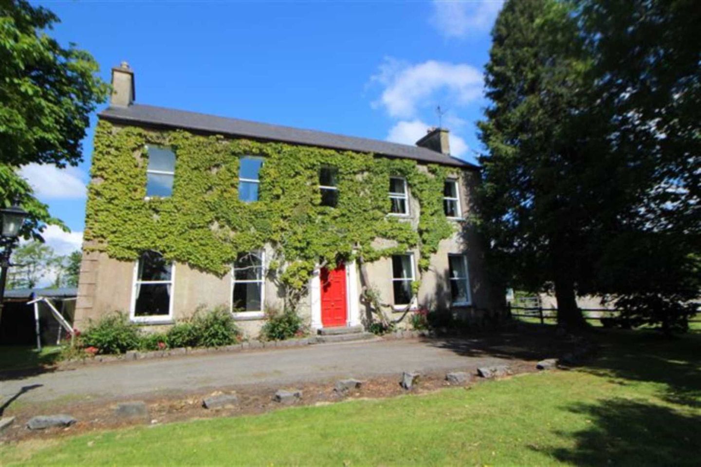 Annesgrove, Blackwater, Clonlara, Co. Clare, V94VKF3 is for sale on Daft.ie