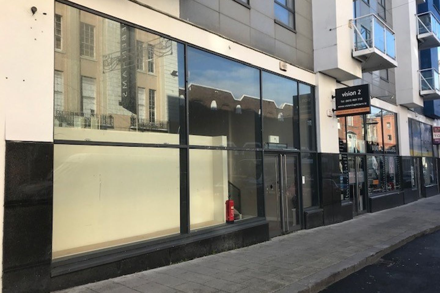 Commercial property for rent in 3 Sarsfield Hall, Sarsfield Street