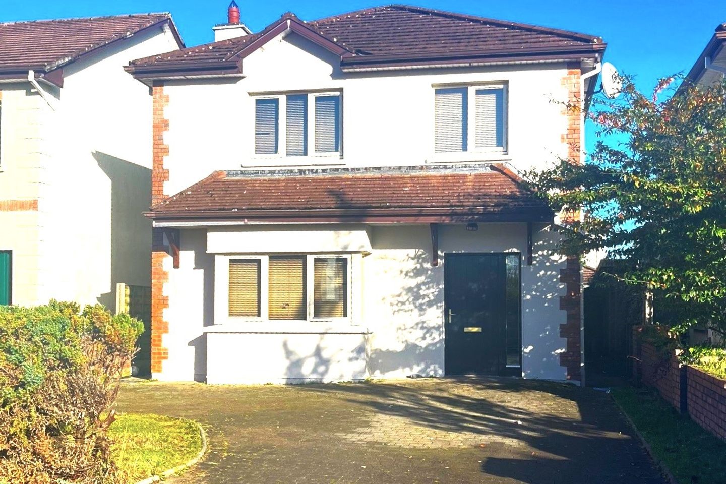 73 Abbeyville, Galway Road, Town, Co. F42WK71 is