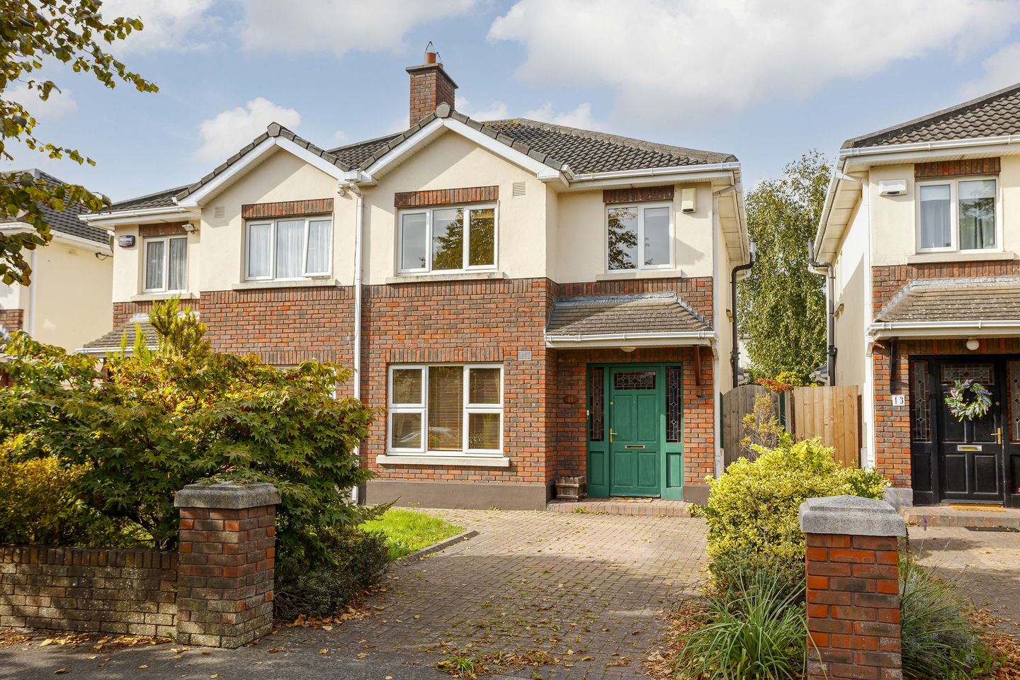 11 Wainsfort Manor Crescent, Terenure, Terenure, Dublin 6W is for sale