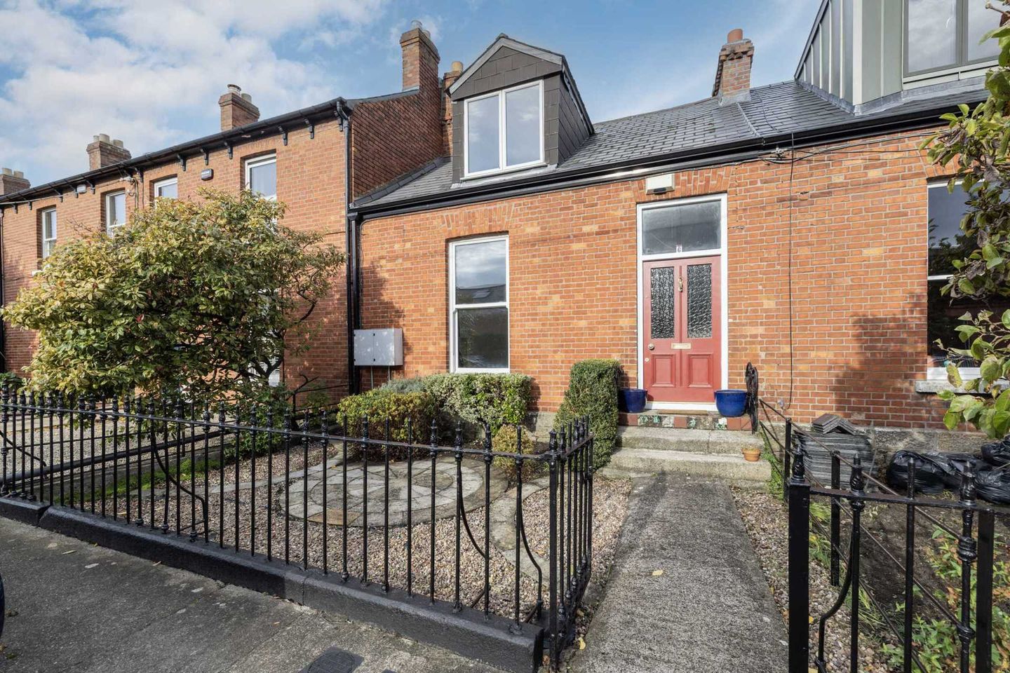 6 Coulson Avenue, Rathgar, Dublin 6, D06T049 is for sale on Daft.ie