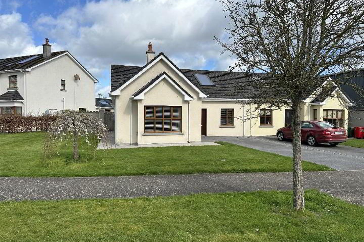 2 An Seanlíne, Kerry Street, Fethard, Co. Tipperary, E91V028 is for sale on Daft.ie