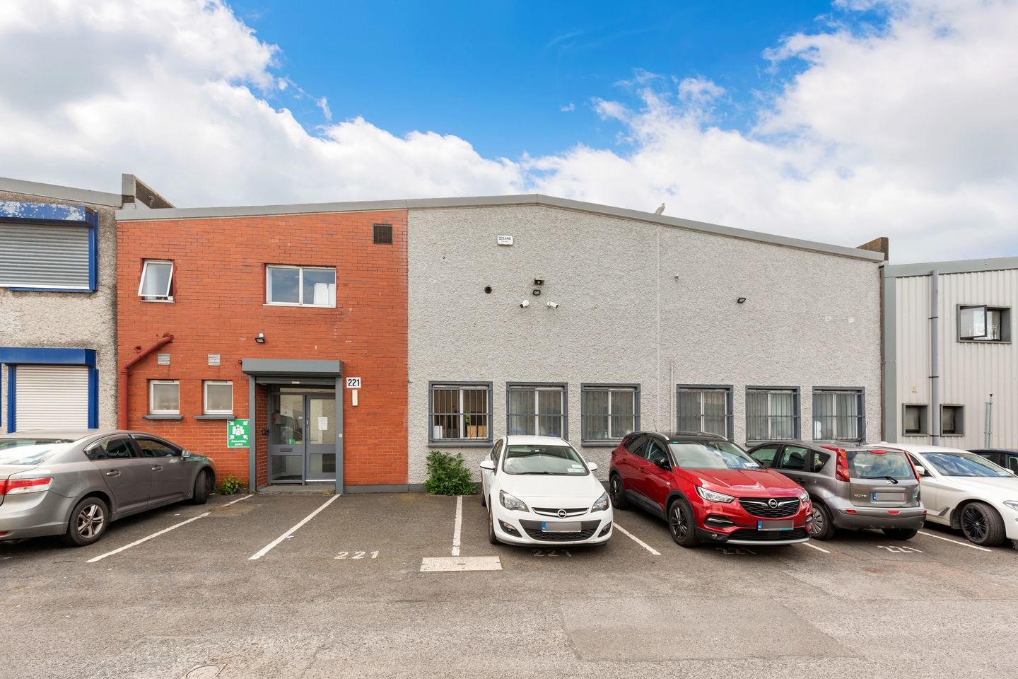 Unit 221 Holly Road, Western Industrial Estate, Park West, Dublin 12