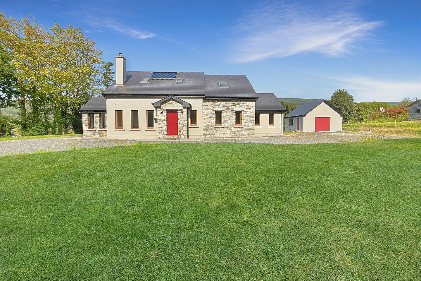 Ballinacourty, Aherlow, Co. Tipperary, E34W181