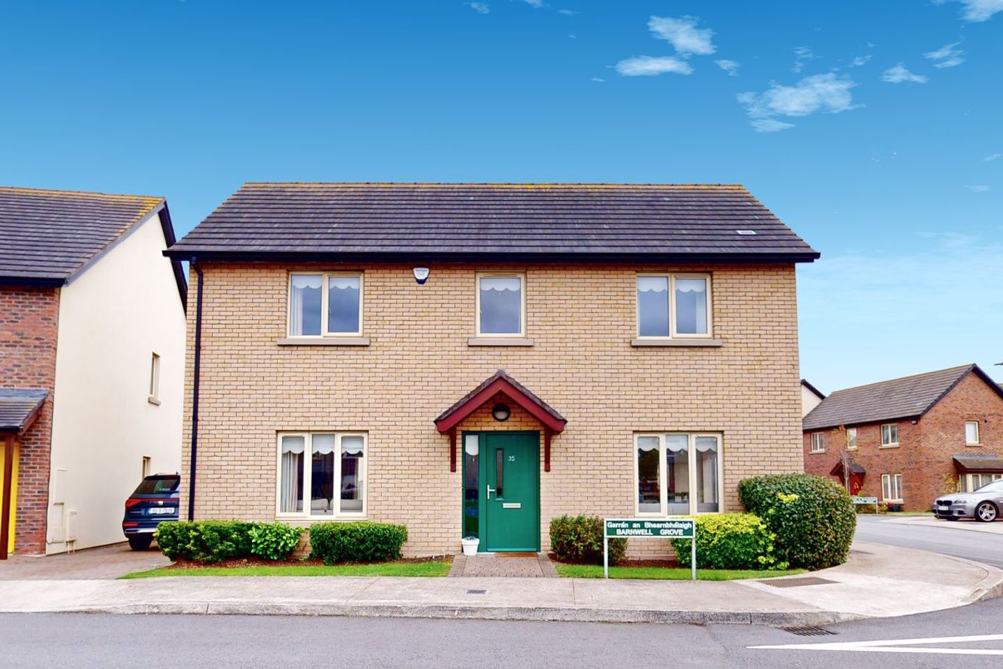 35 Barnwell Grove, Dublin 15, Clonsilla, Dublin 15, D15CCV9 is for sale