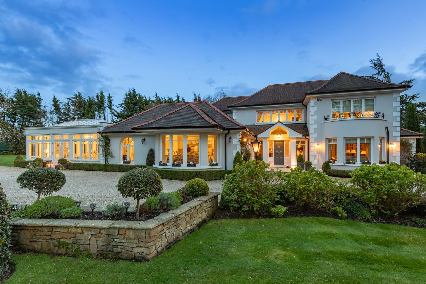 Torry Brighton Road Foxrock Dublin 18, Foxrock, Dublin 18, D18Y9K6 is