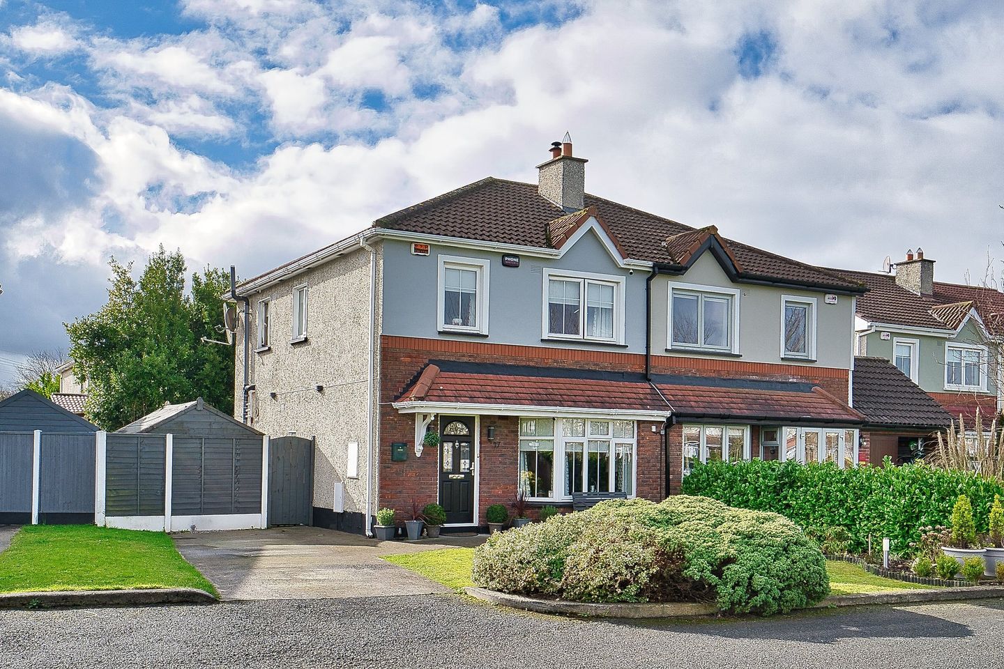 17 Moy Glas Dale, Griffeen Glen, Lucan, Co. Dublin, K78HR65 is for sale