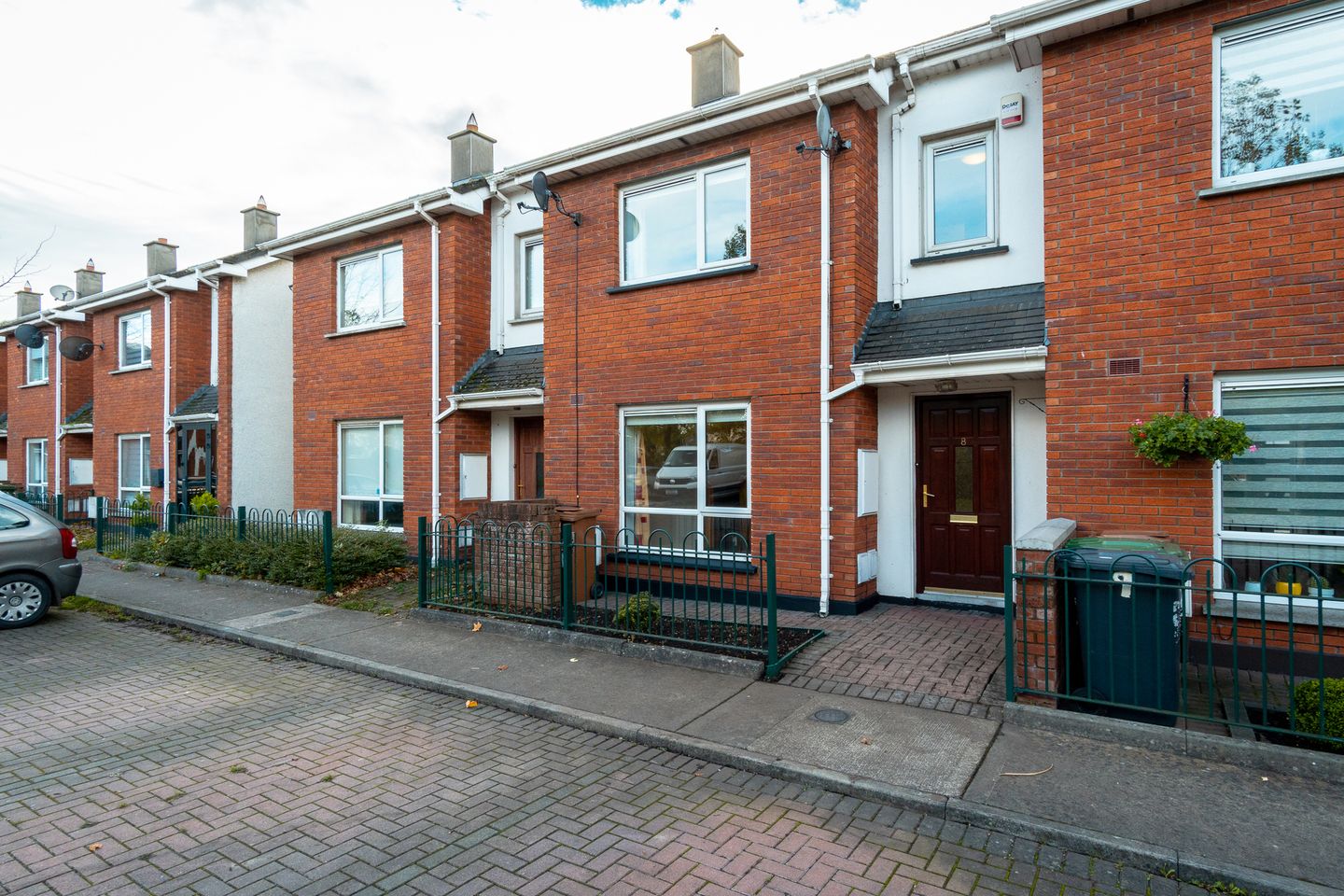 8 Castlecurragh Park, Blanchardstown, Mulhuddart, Dublin 15 is for sale