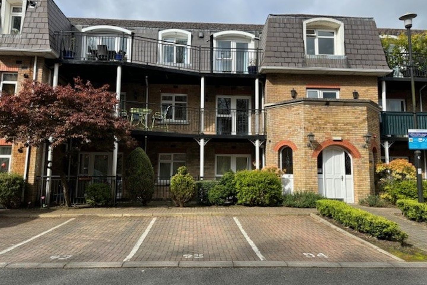 91 The Sarsfield, The Orchard, Lucan, Co. Dublin, K78DY29 is for sale