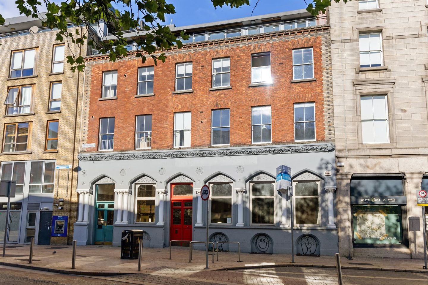 8 Bank House, Cornmarket, Christchurch, Dublin 8, D08E899 is for sale