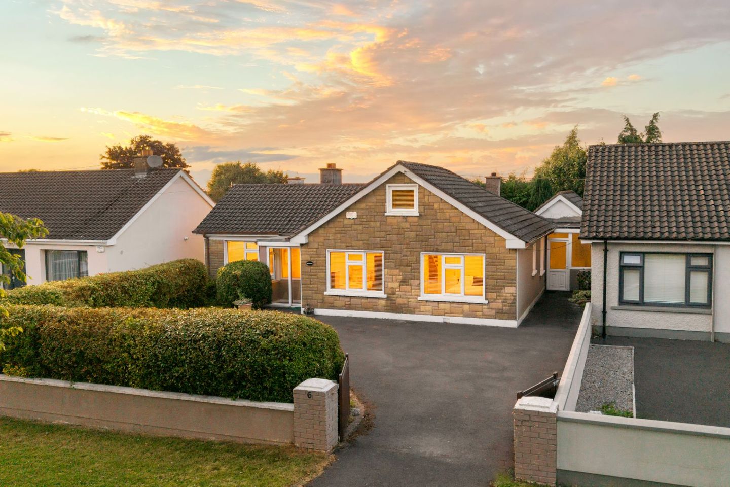 Rosegreen, 6 College Park, Newbridge, Co. Kildare, W12HX62