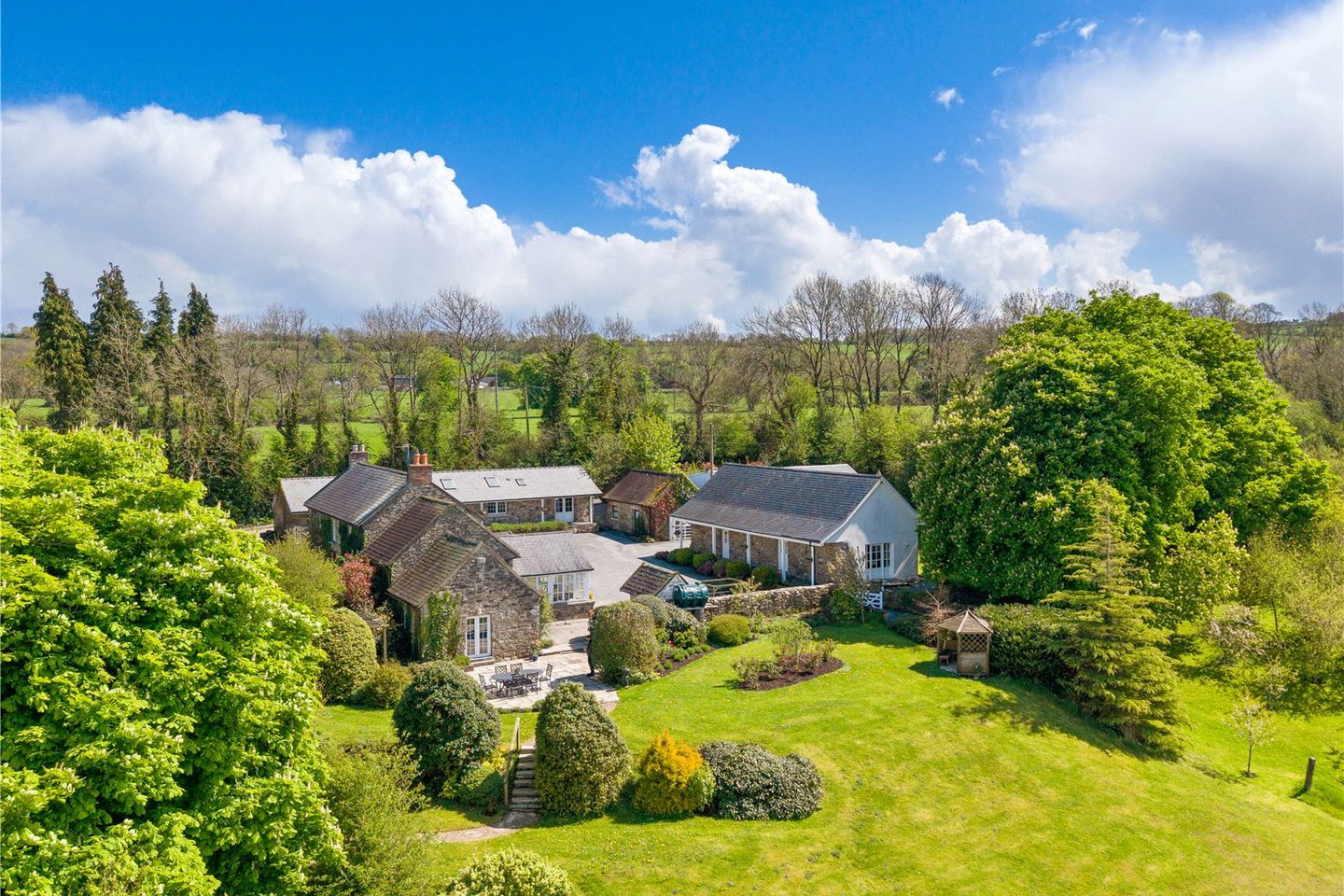 The Stables, Derrynahinch, Ballyhale, Co Kilkenny, R95R9T1