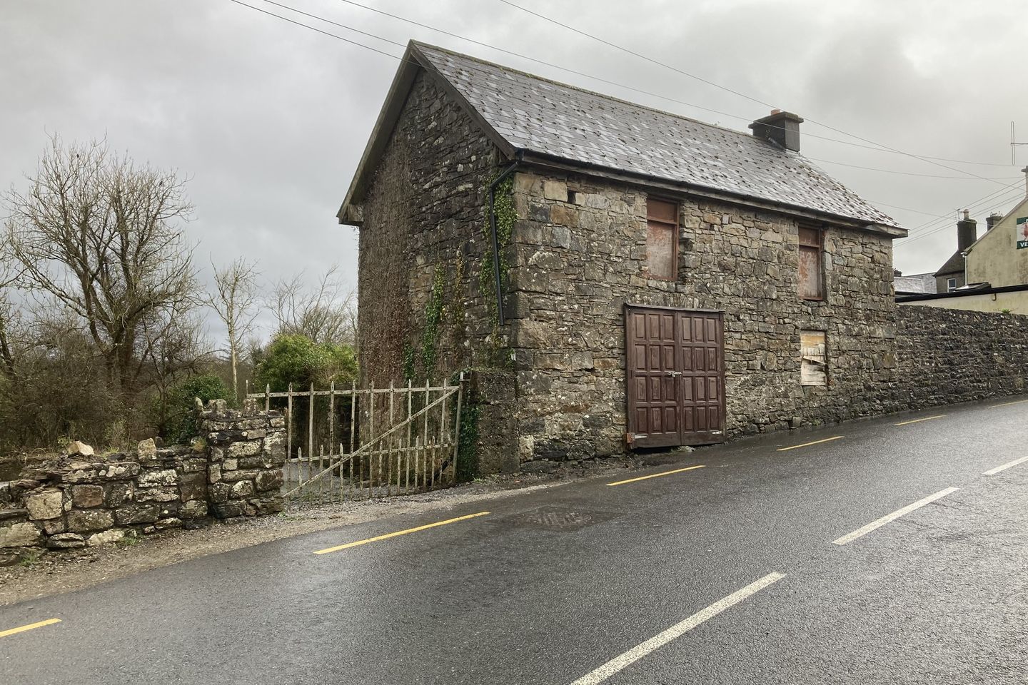 Feakle Road, Scarriff, Co. Clare