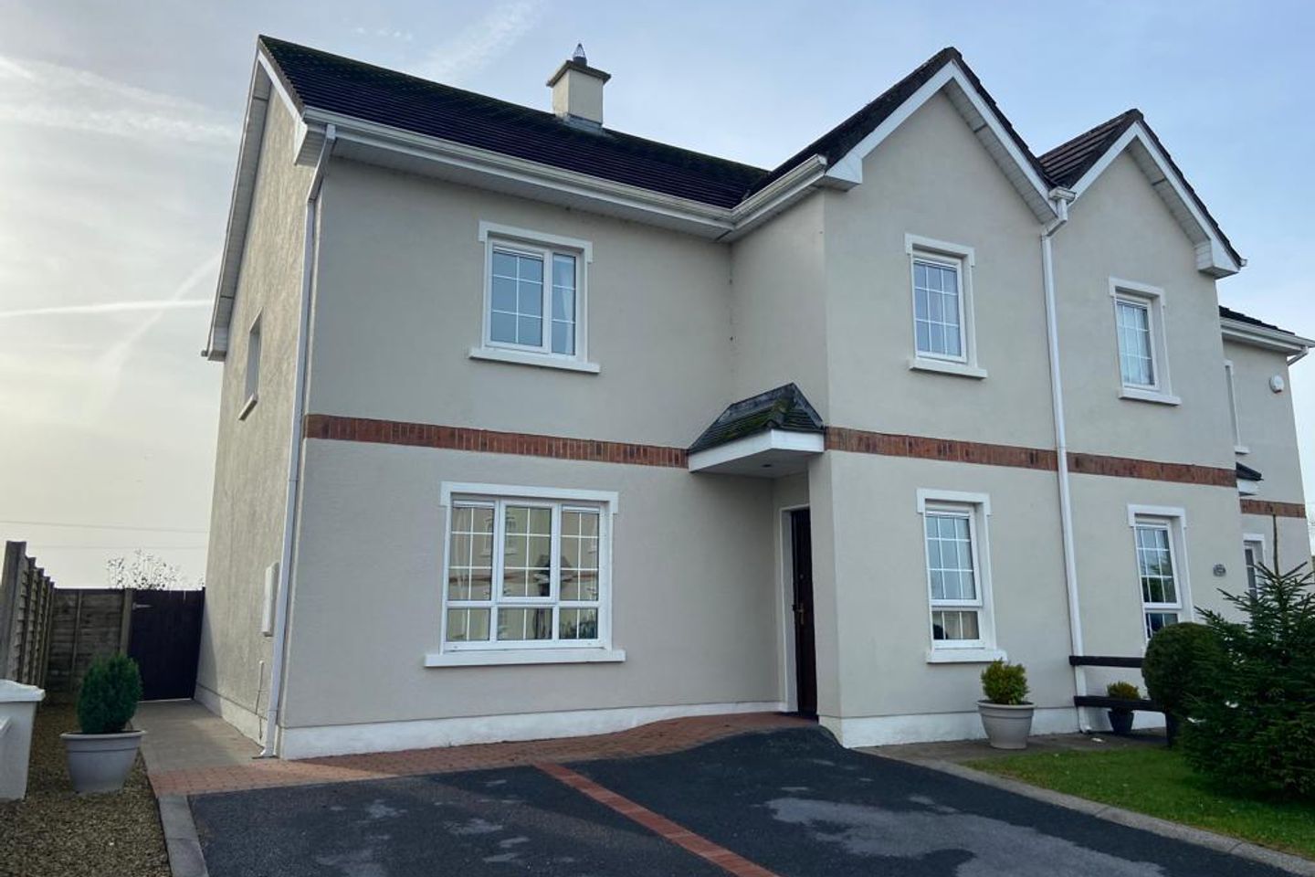 23 Esker Pines, Ballyhaunis, Co. Mayo, F35YT66 is for sale on Daft.ie