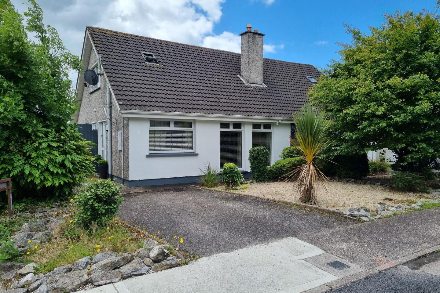 1 Hazelwood Drive, Glanmire, Glanmire, Co. Cork is for sale on Daft.ie