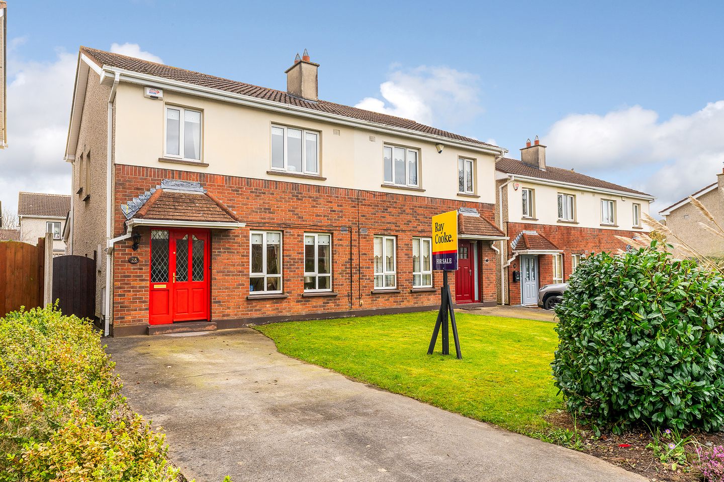 28 Castle Riada Drive, Lucan, Co. Dublin is for sale on Daft.ie