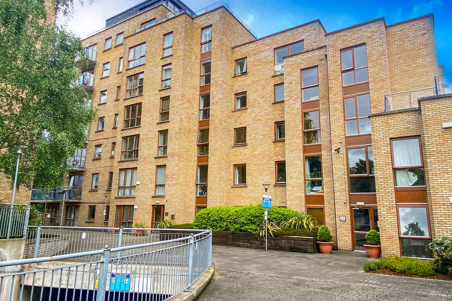 Apartment 83, Kilmainham Bank, Kilmainham, Dublin 8, D08HX06 is for